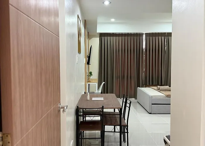 Aparthotel Spacious Unit In Mactan Cebu 3*